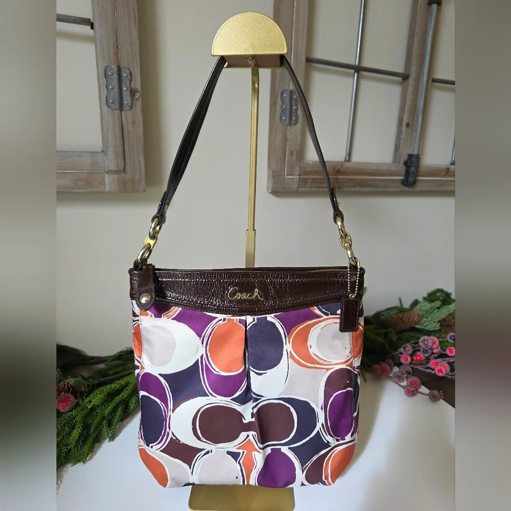 Coach Ashley Scarf Print Hippie Shoulder/Crossbody - Multicolor Logo Sateen - Picture 2 of 13